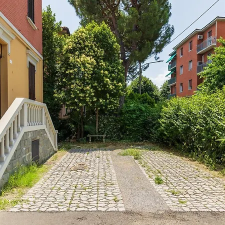 Crociali By Wonderful Italy * Bologna
